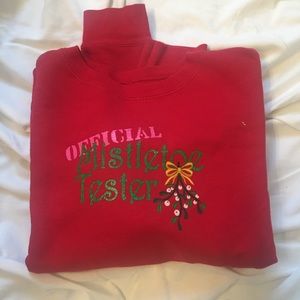 Hanes Mistletoe Tester sweatshirt - women L-men M